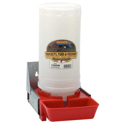 little-giant-baby-pig-waterer-466147